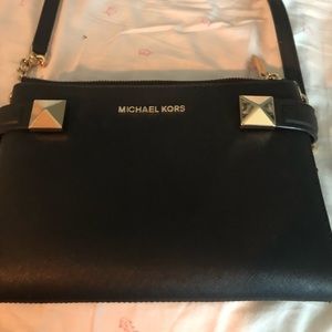 Michael kors purse. Mint condition.